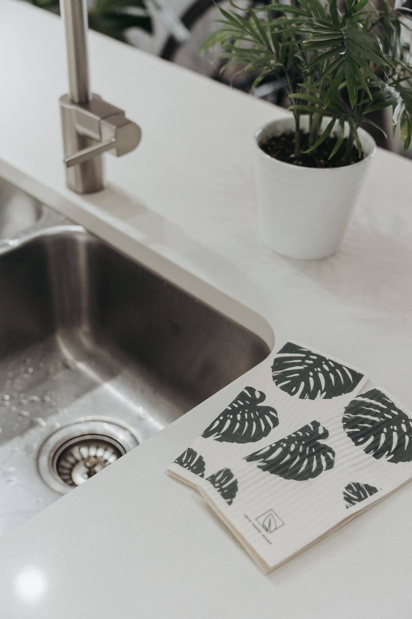 Zero Waste MVMT - 2 Pack Eco Dish Cloth | Swedish Dishcloth | Monstera Print